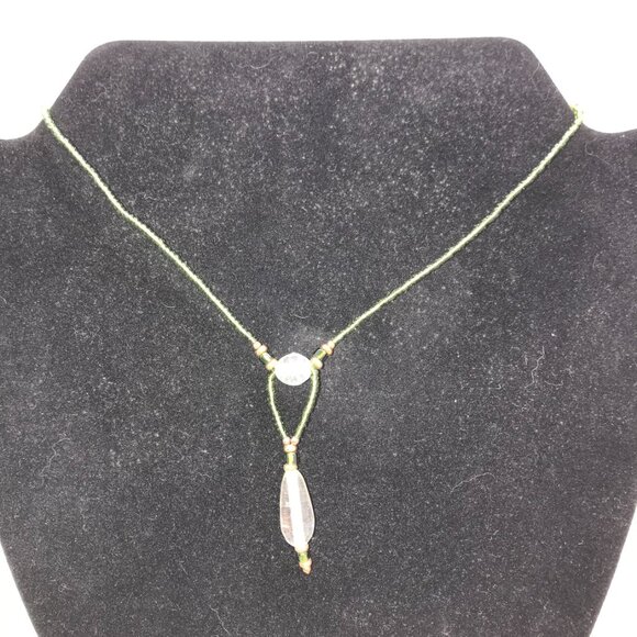**Host Pick** 15 1/2" Green and Clear Beaded Necklace **Host Pick** - Picture 1 of 6
